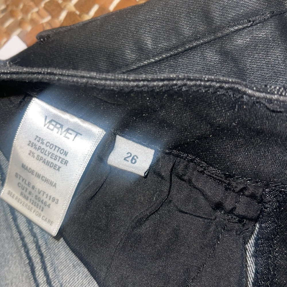 Jeans - Picture 4 of 5